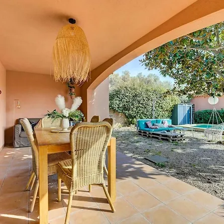 Villa Thais *